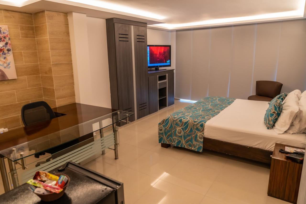 Torre Mar Hotel Buenaventura Exterior photo