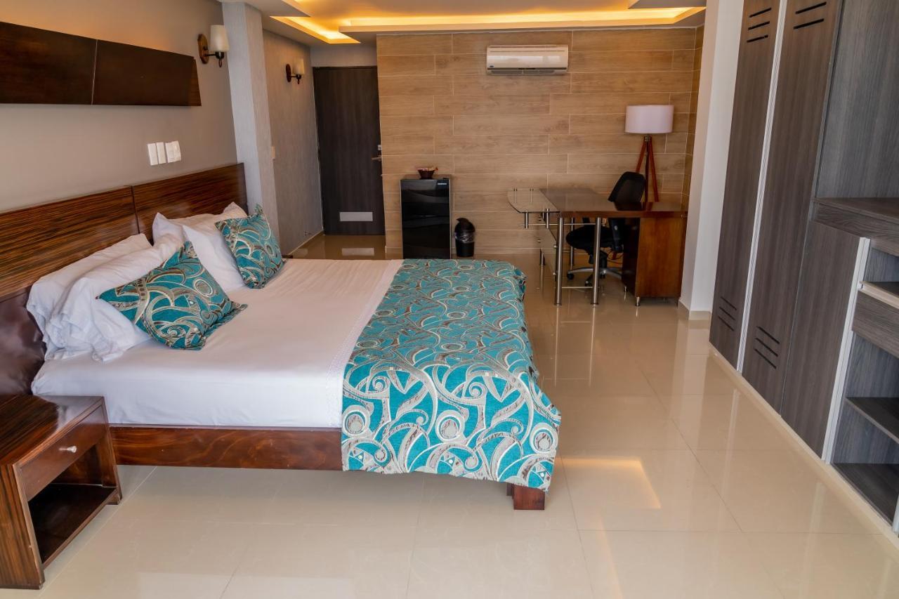 Torre Mar Hotel Buenaventura Exterior photo