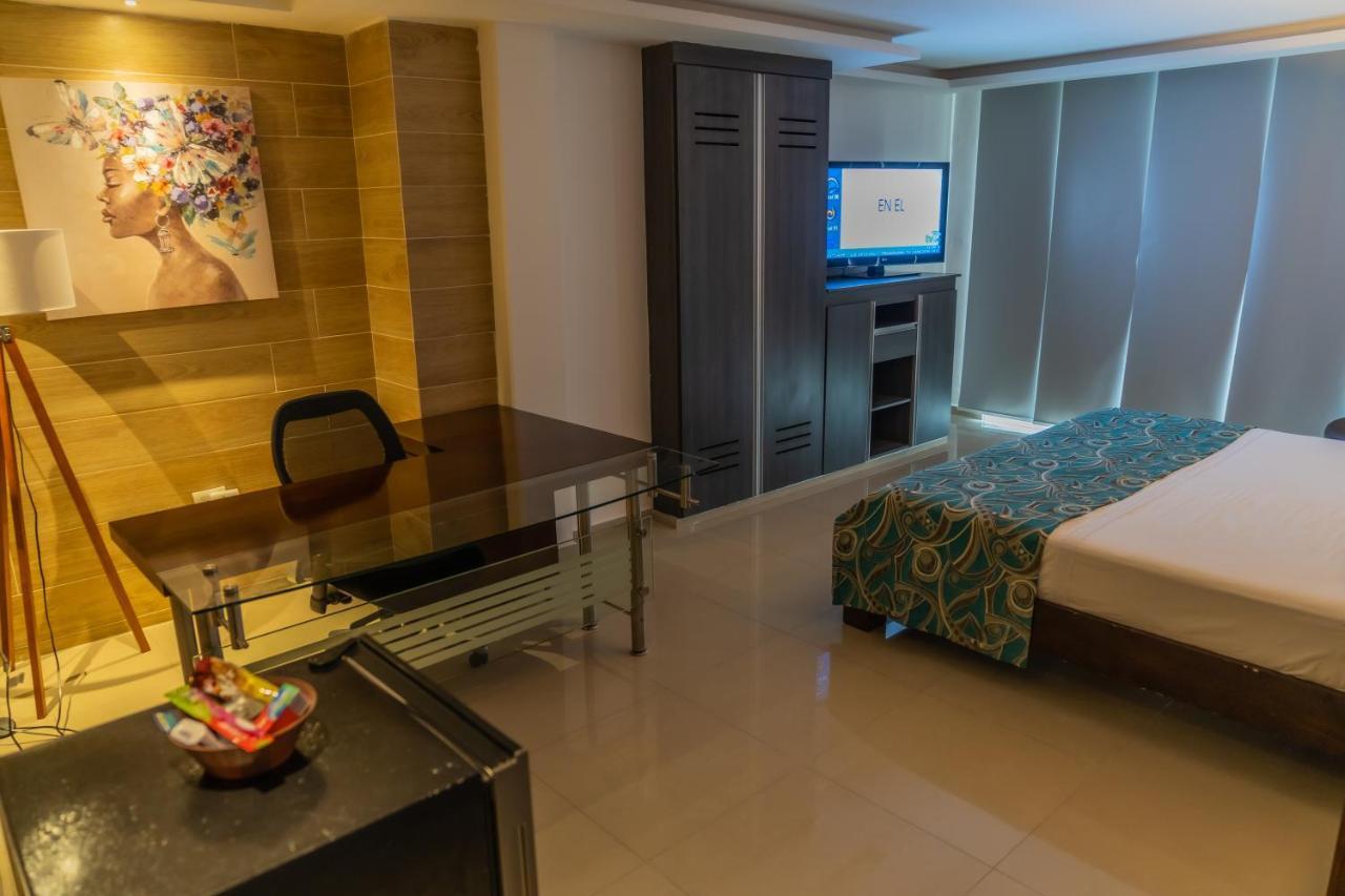 Torre Mar Hotel Buenaventura Exterior photo