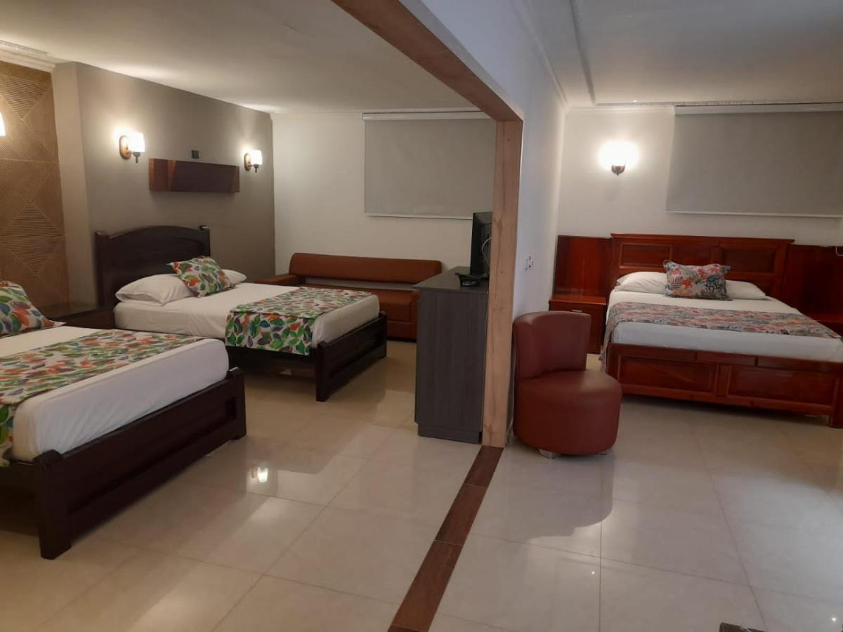 Torre Mar Hotel Buenaventura Exterior photo