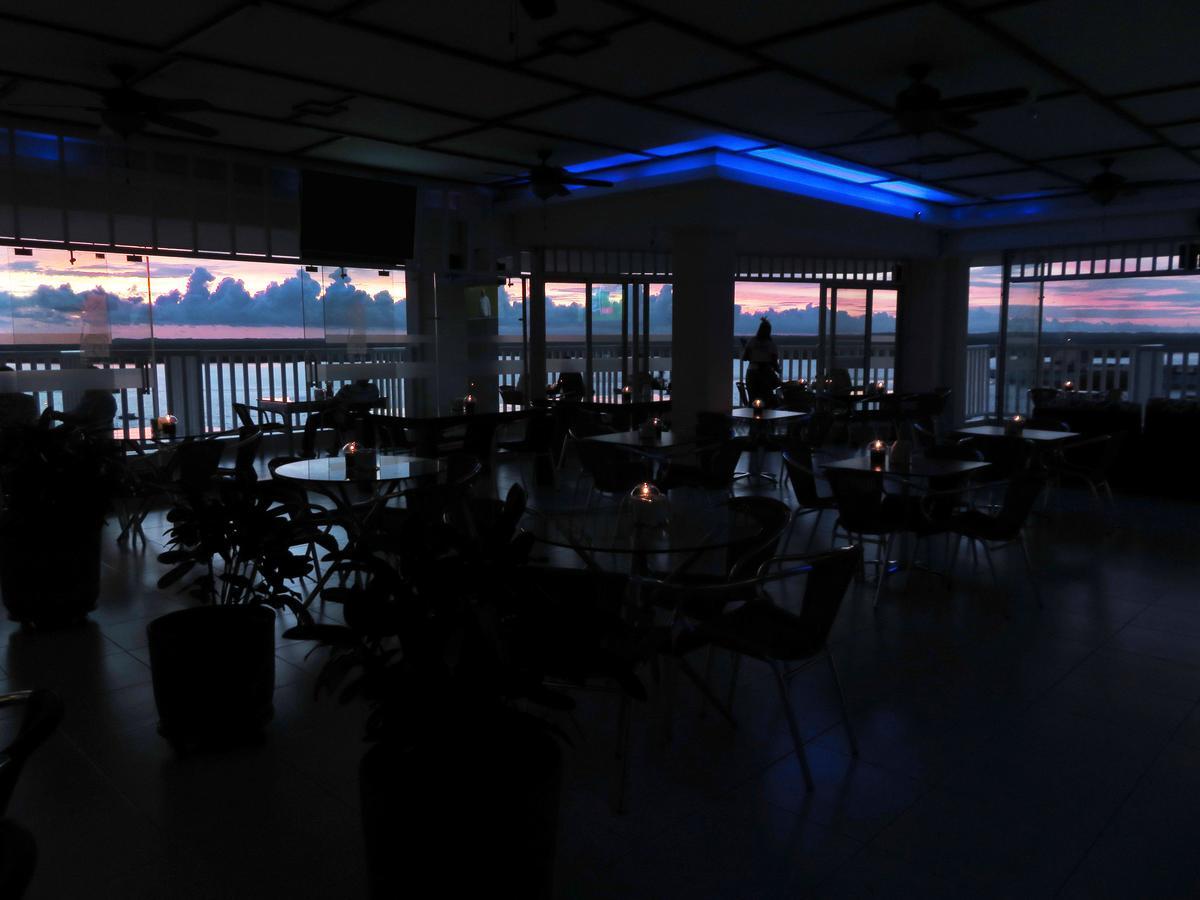 Torre Mar Hotel Buenaventura Exterior photo