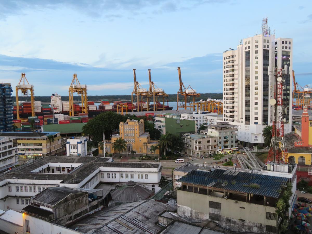 Torre Mar Hotel Buenaventura Exterior photo